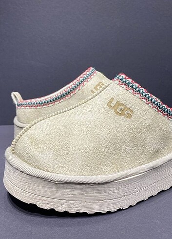 Ugg ??UGG AUSTRALİA?? ?ATOM DİKİŞLİ İÇTEN ?A KALİTE İTHAL AYARI ?