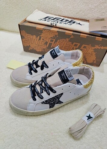 Golden Goose Deluxe 36/37/38/39/40 yedek bağcığı , Pasaport, T