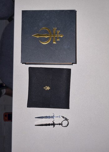 Dropdead Küpe - Görsel 4