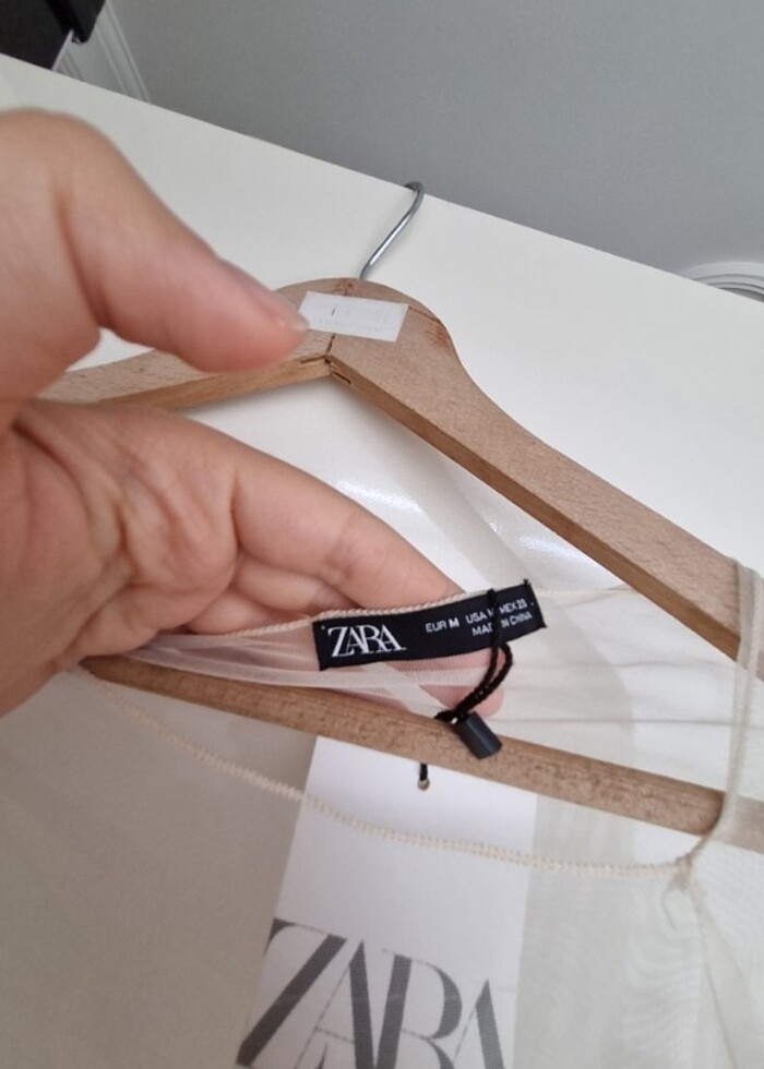 Zara Transparan Pelerin - Görsel 2