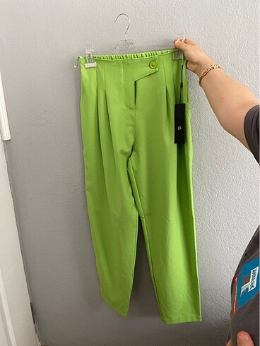 yeşil pantolon