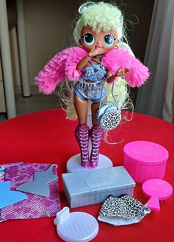 Beden LOL OMG LADY DIVA