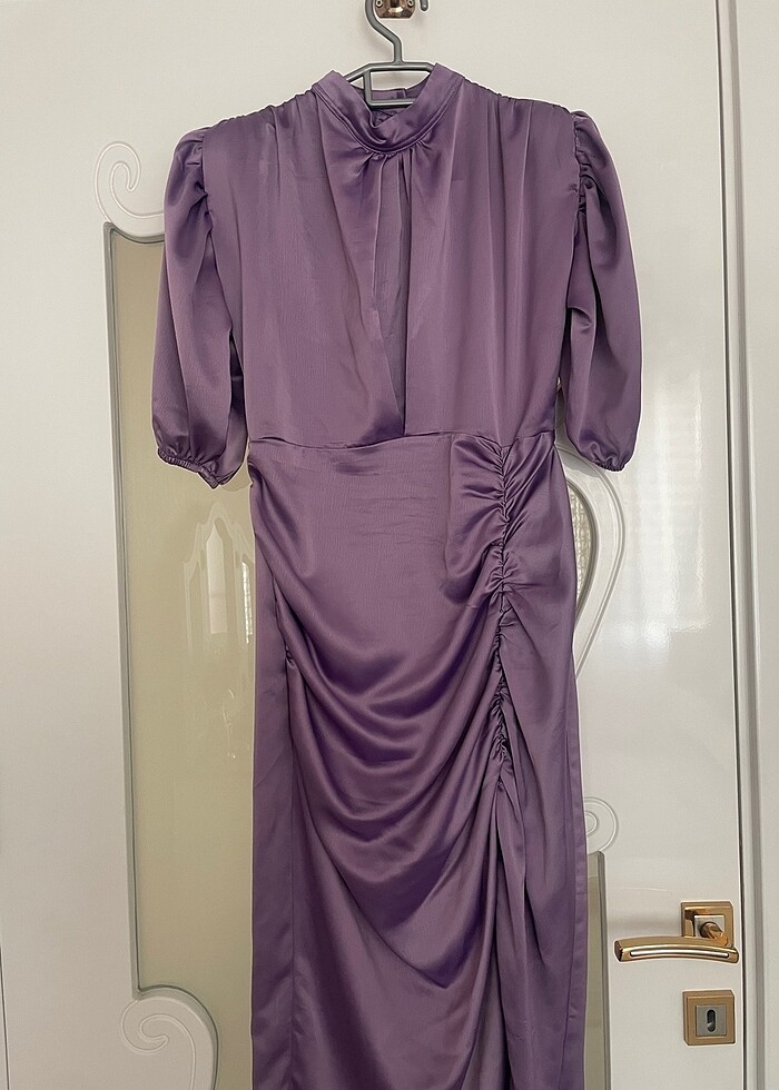 Saten elbise - Görsel 2