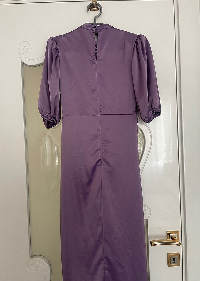 Saten elbise - Görsel 3