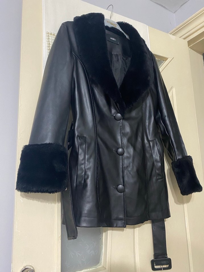 Uzun siyah  Deri Kadın Ceket - Görsel 4