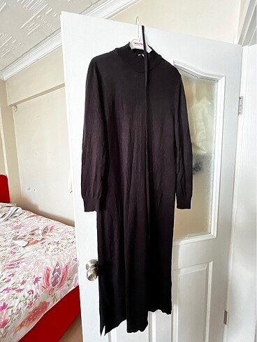 LC Waikiki LCW siyah triko elbise