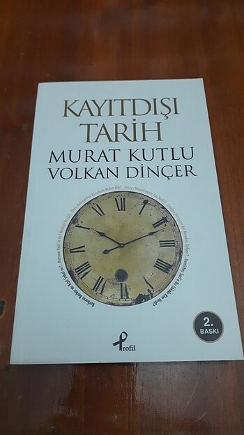 Kayıt Dışı Tarih