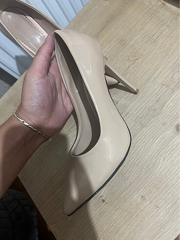 Diğer Stiletto