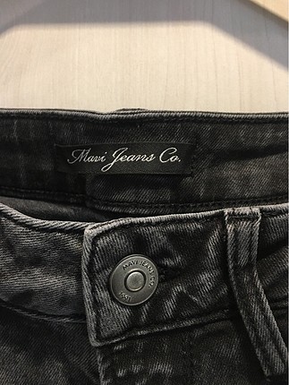 27 Beden Mavi jeans