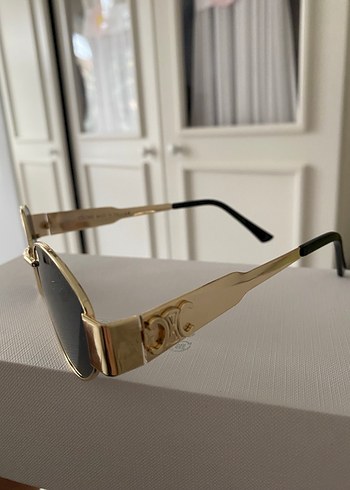 Celine Parlak Altın Kadın Gözlüğü - Görsel 3
