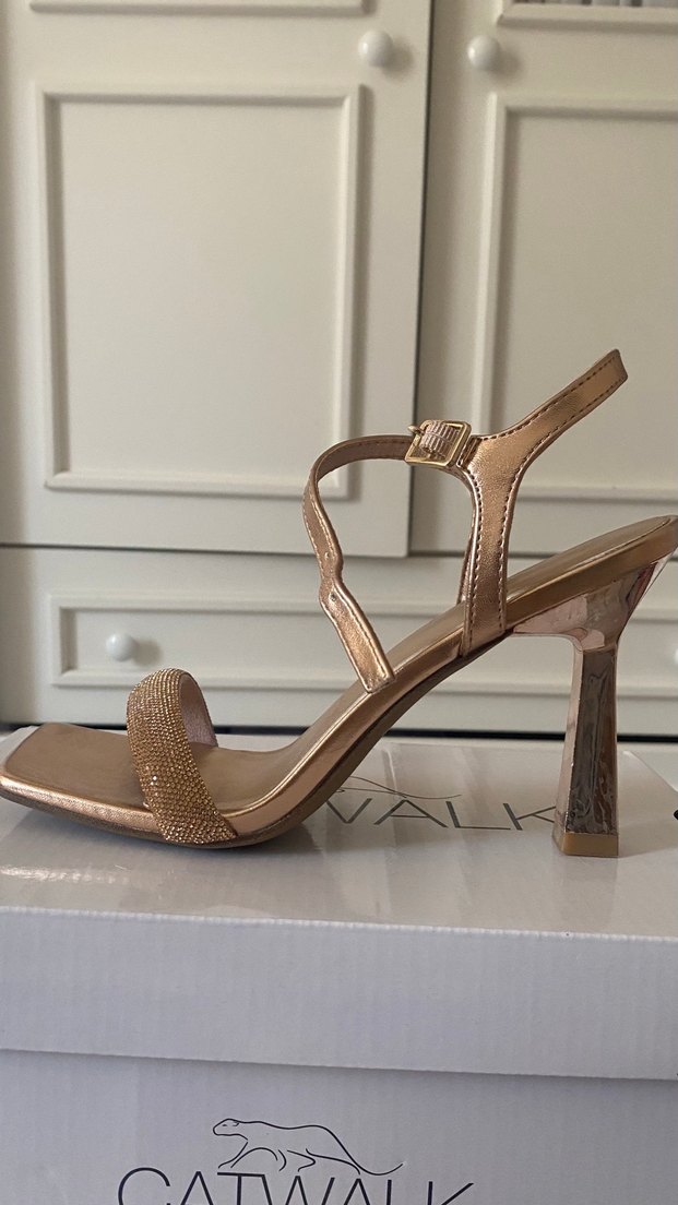 Rose gold topuklu ayakkabı - Görsel 4