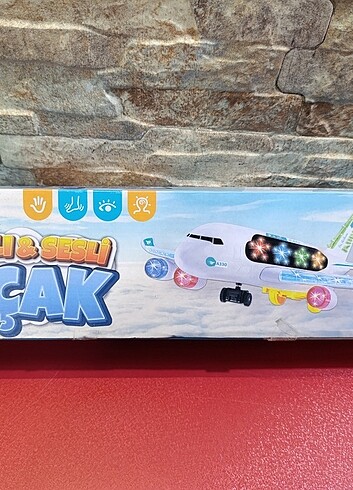  Beden Renk Oyuncak Uçak 
