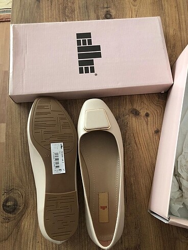 Elle ELLE AYAKKABI 37 Numara