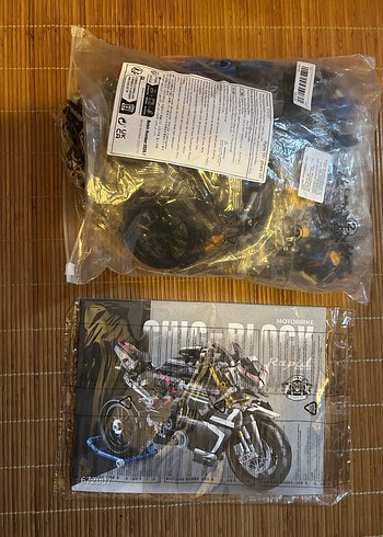 Lego 1.056 Parça Suzuki B-King Suzuki - Görsel 2