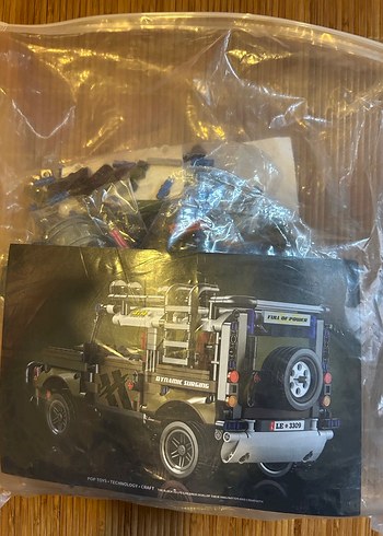 Lego 1.050 Parça Defender Safari - Görsel 2