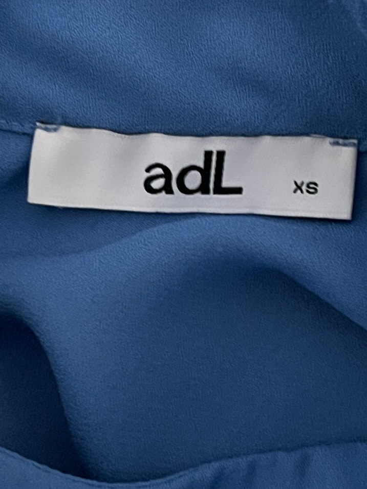 Mavi Uzun Drapeli Kadın Elbise - Görsel 4