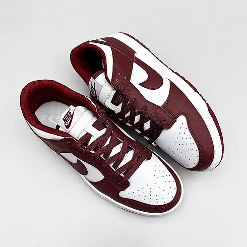 Nike Nike Dunk Low Bordeaux