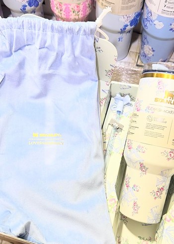 Pastel Pembe Çiçekli Stanley Termos - Görsel 3