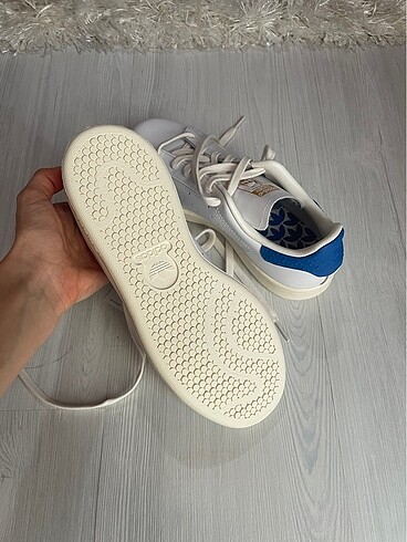37 Beden beyaz Renk Adidas stan smith