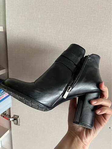 39 Beden siyah Renk Siyah topuklu bot 13-15cm topuk