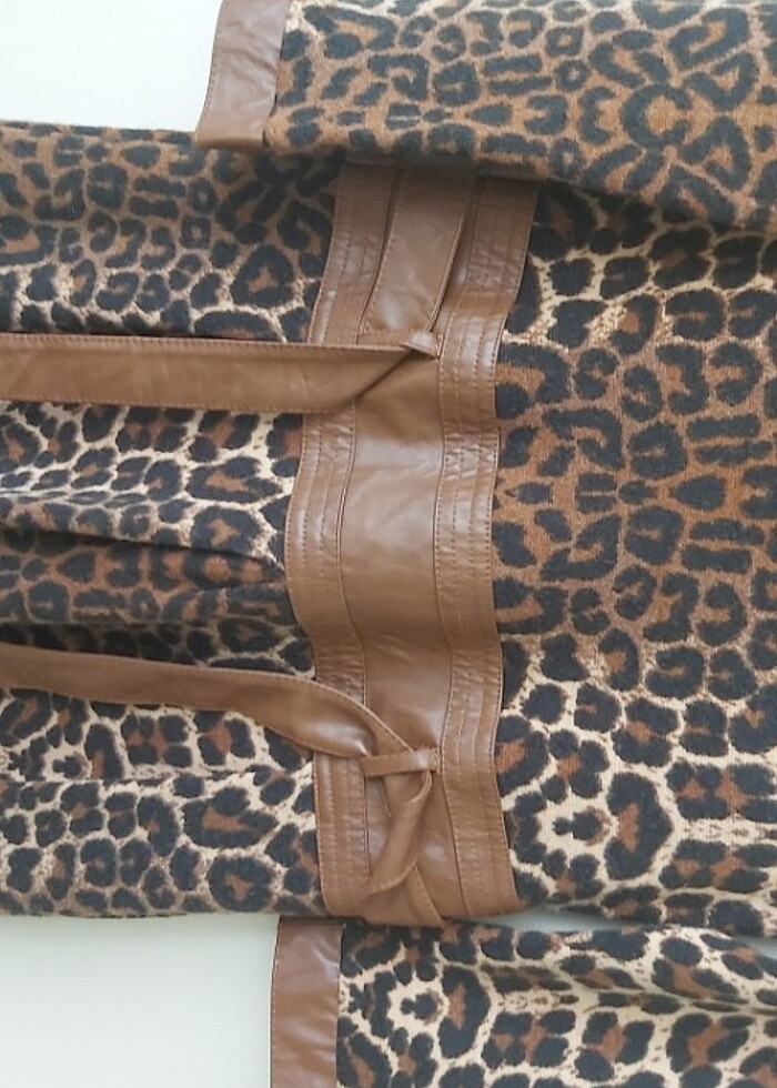 Leopar desenli kışlık elbise - Görsel 3