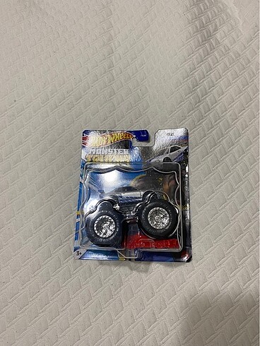 Hotwheels Nissan gtr monster
