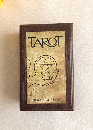 Diğer Tarot Destesi