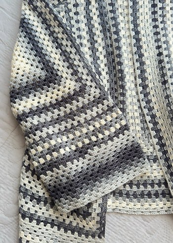 Gri Bohem Uzun Örgü Kadın Hırka - Görsel 4