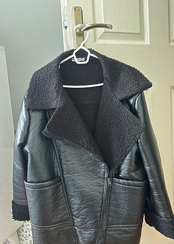 Kürk Detaylı Siyah Deri Midi Kadın Ceket - Görsel 3