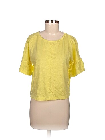 Zara T-shirt %70 İndirimli.