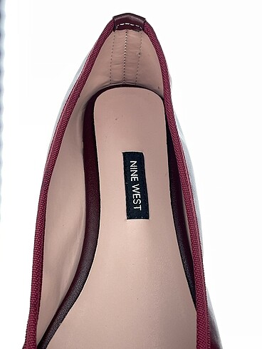 40 Beden bordo Renk Nine West Babet %70 İndirimli.