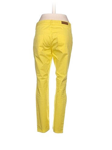 40 Beden H&M Düz Kesim %70 İndirimli.