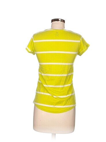 universal Beden H&M T-shirt %70 İndirimli.