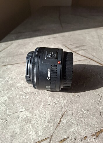 Beden Canon 50mm 1.8 lens