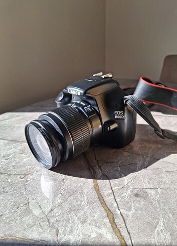 Beden Renk CANON 1100D+18-55 LENS SIFIR GIBI
