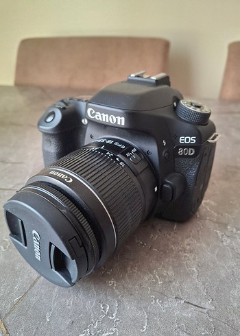 Canon EOS 80D Dijital Fotoğraf Makinesi Siyah