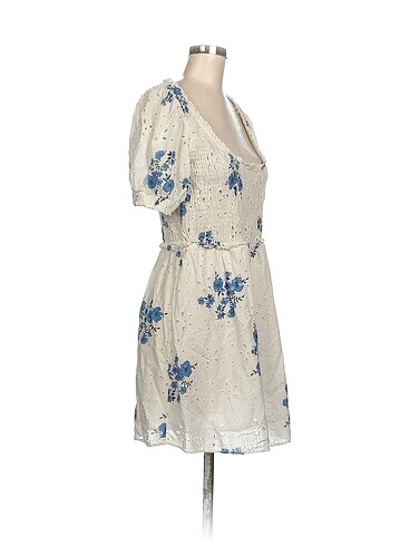Zara Zara Mini Etek %70 İndirimli.