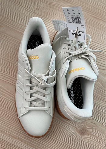 Adidas Adidas Beyaz Gri Bağcıklı Kadın Spor Ayakkabı