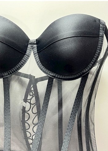 Bershka Siyah Gotik Kadın Straplez Bustiyer transparan