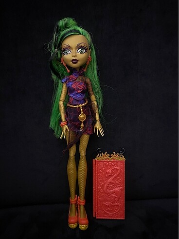 Monster High Jinafire Long (KUYRUĞU VARDIR)