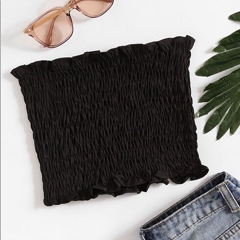 Straplez crop