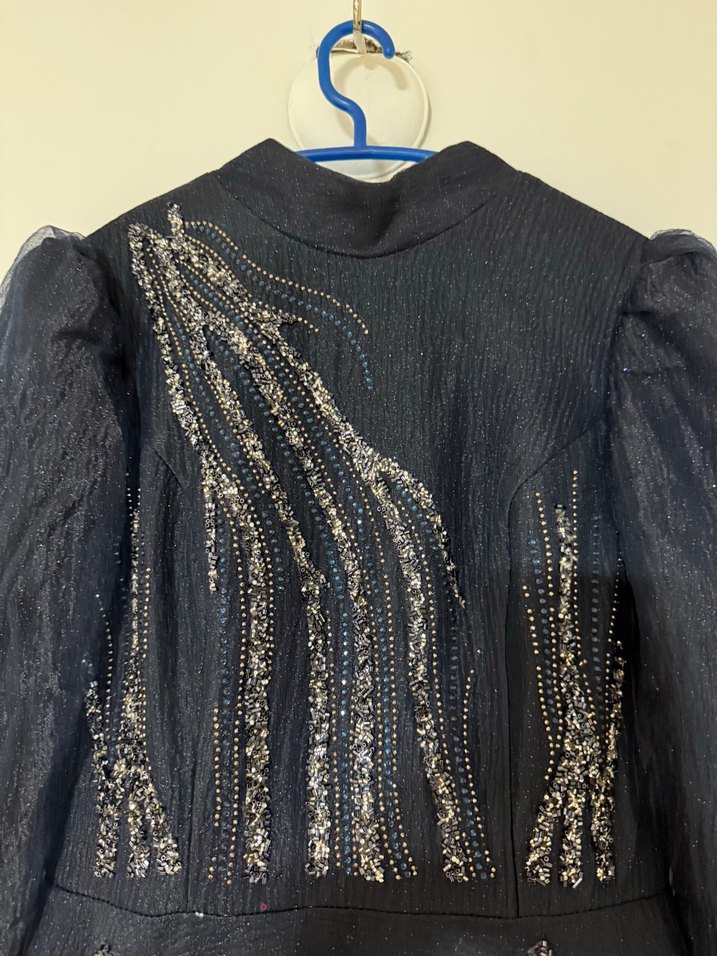 Lacivert Uzun Kollu Nakışlı Gotik Abiye Elbise - Görsel 3