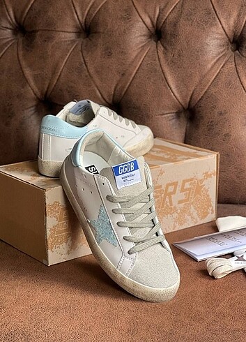 Golden Goose Deluxe Golden Goose