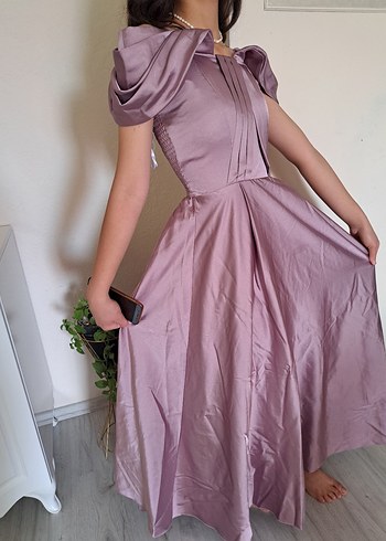 Mor Drapeli Midi Straplez Elbise