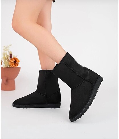 İçi tüylü uzun ugg model siyah bot