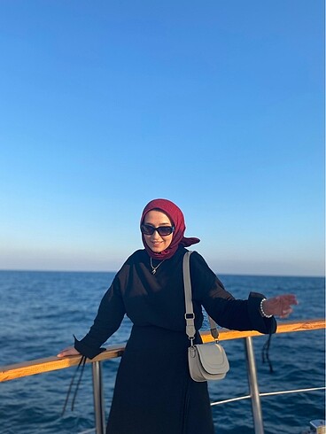 Tesettür moda aksa ikili etekli takım