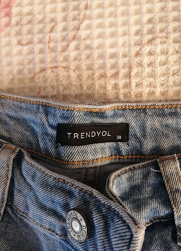 Trendyol & Milla Şort