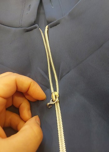 Kapüşonlu Fermuarlı Mavi Kadın Ceket - Görsel 2