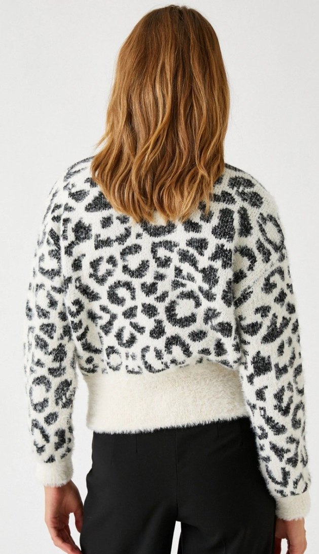 Leopar Desenli Kürklü Mini Hırka - Görsel 4