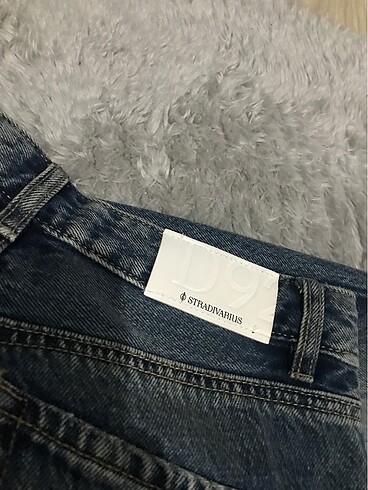 34 Beden Stradivarius Jean